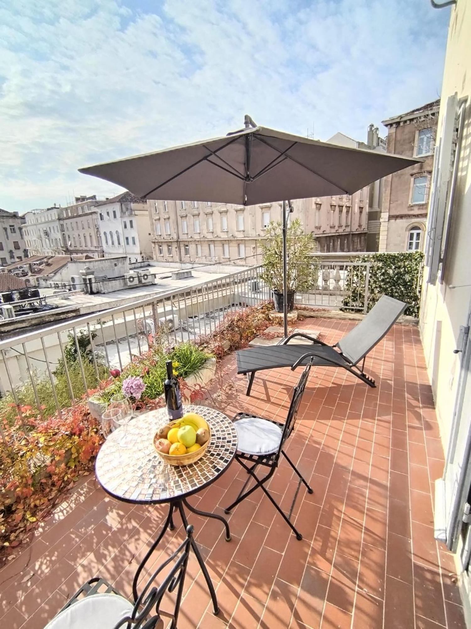 Апартаменты Sunny Terrace Сплит Экстерьер фото